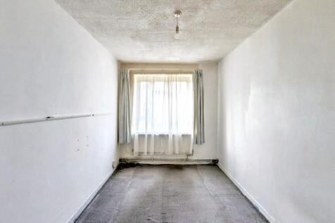 Flat 18, Bartell House, Tulse Hill, London, SW2 2LS