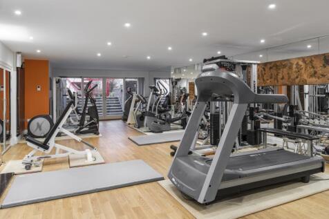 Sonning Court, Sonning-on-Thames, Berkshire, RG4 6UR