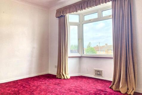 124 Frinstead Road, Erith, Kent, DA8 3LB