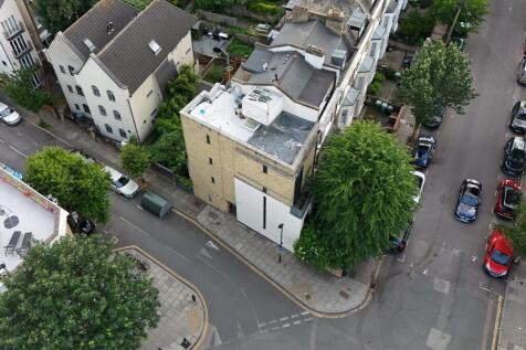 53 Marlborough Road, Archway, London, N19 4NA