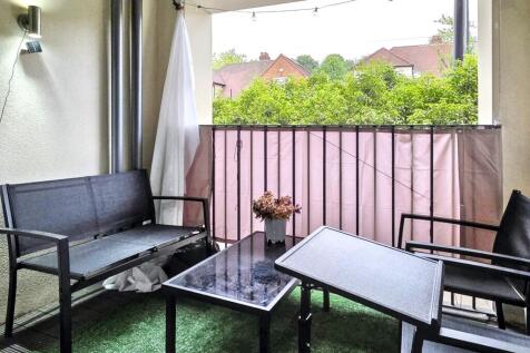16 Suffield Lodge, Suffield Hill, High Wycombe, Buckinghamshire, HP11 2FR