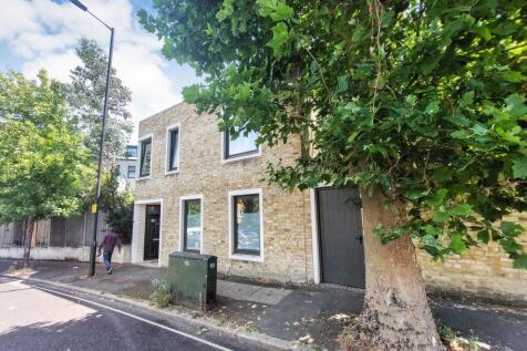 208 Cassland Road, London E9 5AJ