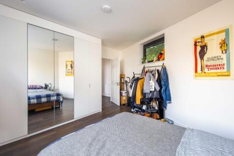 208 Cassland Road, London E9 5AJ