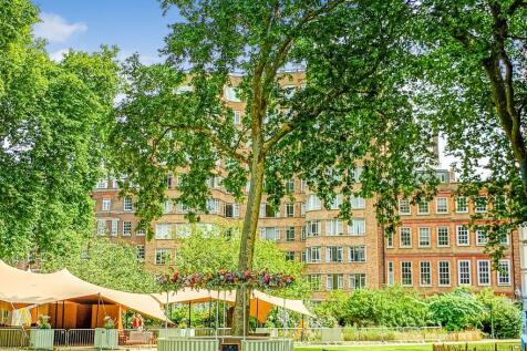 Flat 28 Florin Court, 6-9 Charterhouse Square, Barbican, London, EC1M 6ET