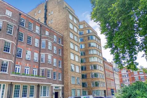 Flat 28 Florin Court, 6-9 Charterhouse Square, Barbican, London, EC1M 6ET