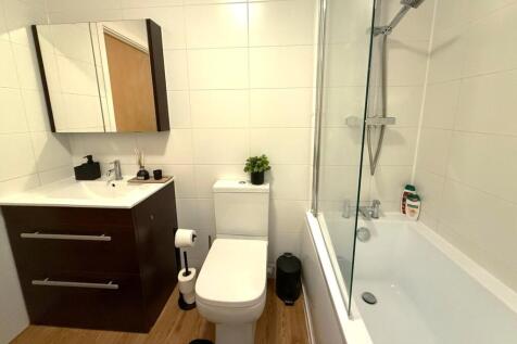 Flat 43, Crecy Court, 10 Lower Lee St, Leicester LE1 3RG