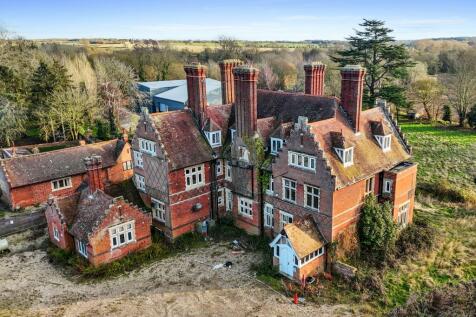 Brookwood Manor, Holbrook Hall Park, Little Waldingfield, Sudbury, CO10 0TH