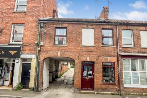 17 Benedict Street, Glastonbury, BA6 9NE