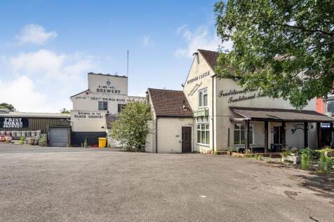 The Windsor Castle, 7 Stourbridge Road, West Midlands, DY9 7DG