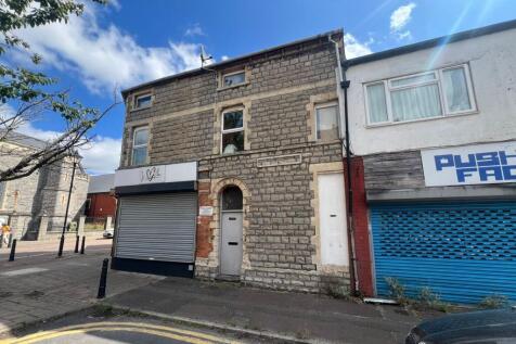 172 Holton Road, Barry, Wales CF63 4HN
