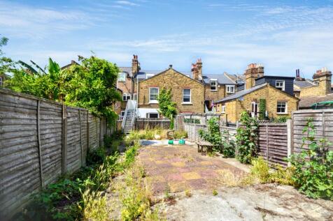 21 Garfield Road, Battersea, London SW11 5PL