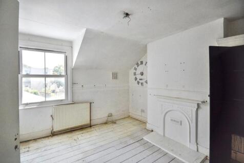 21 Garfield Road, Battersea, London SW11 5PL