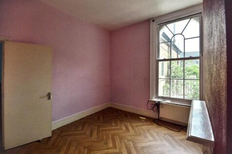 21 Garfield Road, Battersea, London SW11 5PL