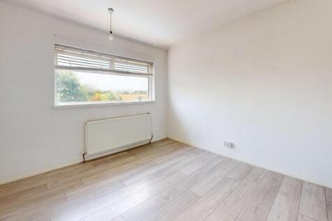 100 Crockenhill Road, Orpington, Kent, BR5 4DG