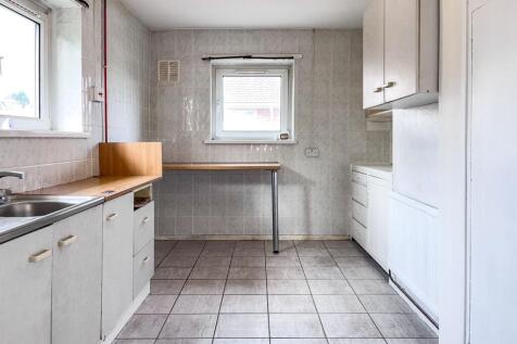 121 Llangranog Road, Llanishen, Cardiff, Wales, CF14 5BN
