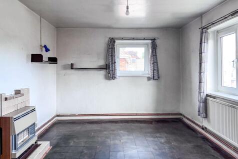 121 Llangranog Road, Llanishen, Cardiff, Wales, CF14 5BN