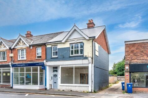 4 Kings Road, Fleet, Hampshire, GU51 3AD
