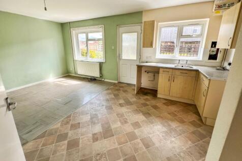 38 Woodland Road, Frome, Somerset, BA11 1LF