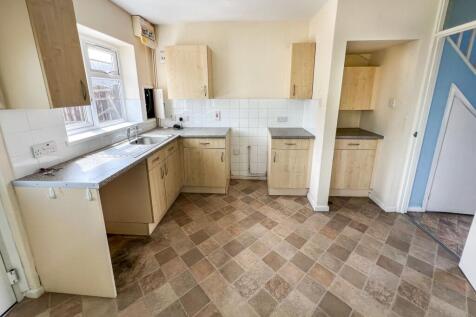 38 Woodland Road, Frome, Somerset, BA11 1LF