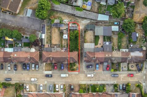 21 Bedford Crescent, Enfield, Middlesex, EN3 6JU