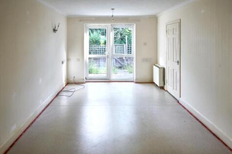 6 Willow Mews, Robertsbridge, East Sussex, TN32 5NL