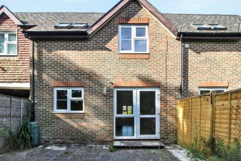 6 Willow Mews, Robertsbridge, East Sussex, TN32 5NL