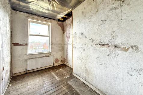 74 Beaumont Terrace, Westerhope, Newcastle upon Tyne, NE5 5JP