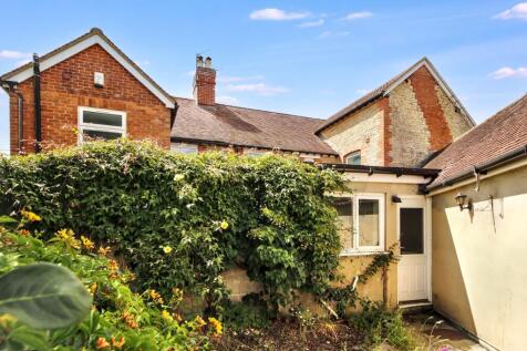 1 Old Post Office, Wyke Road, Wyke, Gillingham, Dorset, SP8 4NH