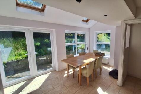 Ty Nant Y Beddau, Ffestiniog, Blaenau Ffestiniog, LL41 4PS
