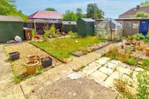 1 Daniell Walk, Corby, NN18 0SF