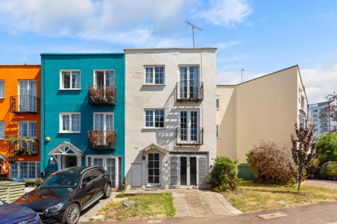 19 Eaton Drive, Kingston Upon Thames, Surrey, KT2 7RB