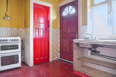 18 Dunstable Court, Dunstable Road, Luton, Bedfordshire, LU4 8DB