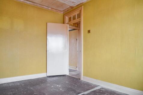 18 Dunstable Court, Dunstable Road, Luton, Bedfordshire, LU4 8DB