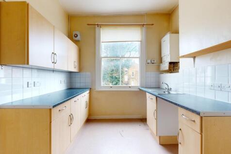 Flat B, 121 Milton Grove, Stoke Newington, London, N16 8QX