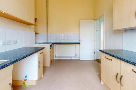 Flat B, 121 Milton Grove, Stoke Newington, London, N16 8QX