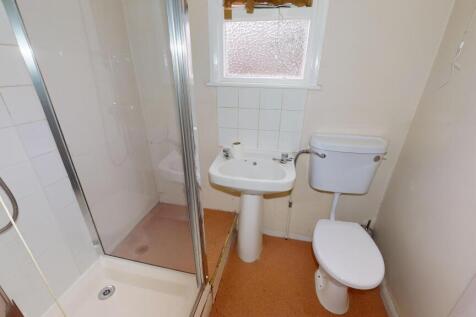 Flat B, 121 Milton Grove, Stoke Newington, London, N16 8QX