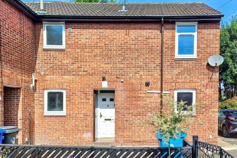 8 Griffin Mews, Widnes, Cheshire, WA8 9JU
