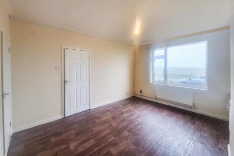 35 Salterbeck Road, Workington, Cumbria, CA14 5JJ