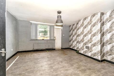 17 Millbeck Road, Middleton, Manchester, M24 4HZ