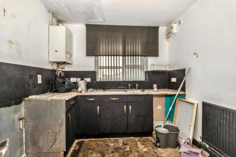 17 Millbeck Road, Middleton, Manchester, M24 4HZ