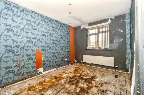 17 Millbeck Road, Middleton, Manchester, M24 4HZ
