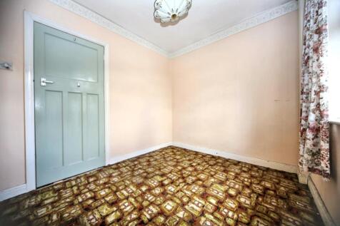 81 Queen Street, Wigan, WN3 4HX