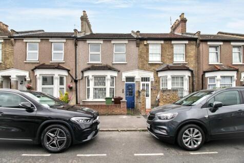 12 Kenneth Road, Chadwell Heath, Romford, RM6 6LL