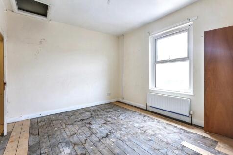 12 Gamble Street, Leigh, WN7 1BE