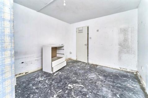 4 The Furlong, Wednesbury, West Midlands, WS10 9SU