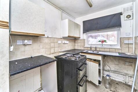 4 The Furlong, Wednesbury, West Midlands, WS10 9SU