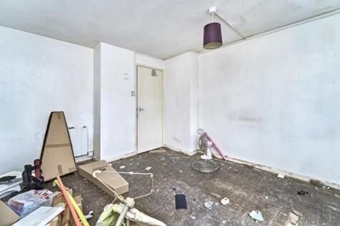 12 The Furlong, Wednesbury, West Midlands, WS10 9SU