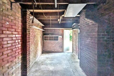 25 Linstead Road, Farnborough, Hampshire, GU14 9HH