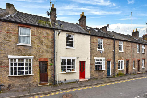 24 Bridgewater Terrace, Windsor, Berkshire, SL4 1RB