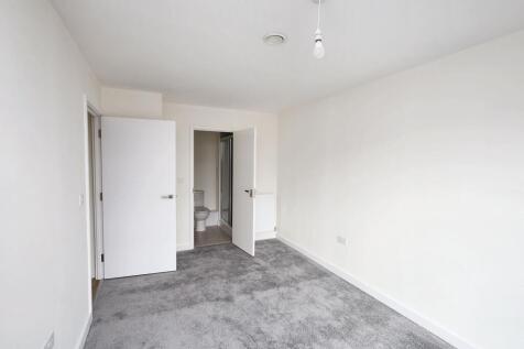 Flat 15, Denman House, 1 New Road, Feltham TW14 9AJ